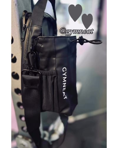 Customer photo review of Magnetic Gym Bag