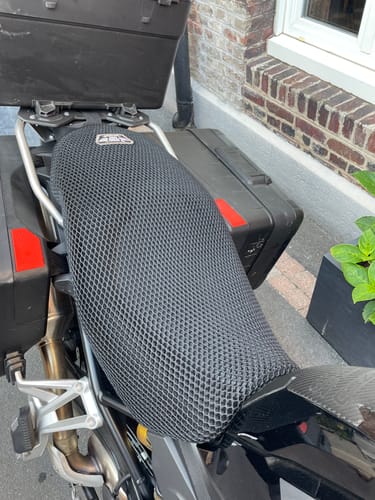 Customer photo review of Wind Rider Seat Cover