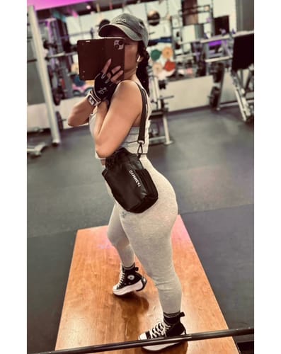 Customer photo review of Magnetic Gym Bag