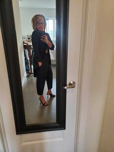 Customer photo review of SLIM-FIT BLAZER JACKET & BLACK PANTS OUTFIT