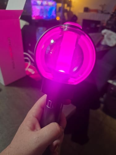 Customer photo review of ENHYPEN - OFFICIAL LIGHT STICK VER.2
