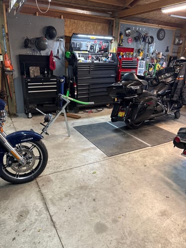 Customer photo review of Rabaconda Street Bike Tire Changer