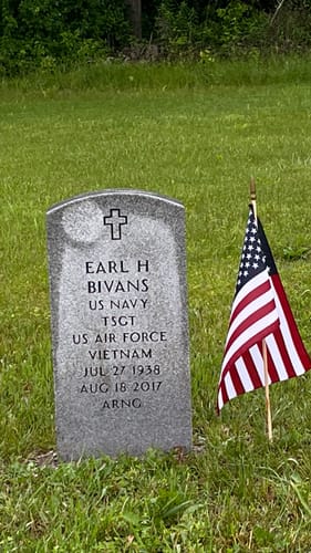 Customer photo review of Feline Freedom Joint Drops