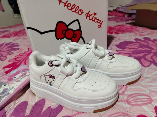 Customer photo review of HK Pink Bow Sneaker