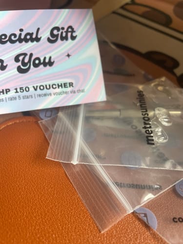 Customer photo review of MetroSunnies Jane Specs (Pink) / Replaceable Lens / Versairy Ultralight Weight / Eyeglasses