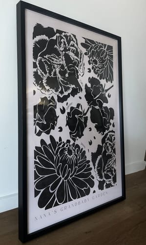 Customer photo review of Modern Family Flower Illustration