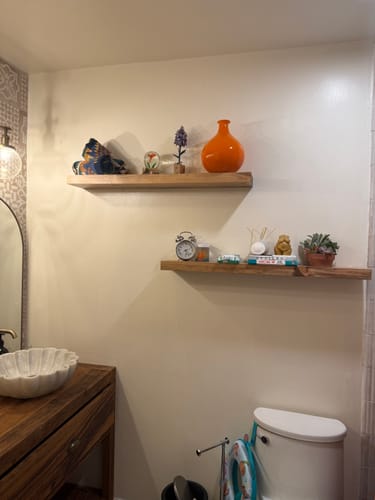 Nicole M. review of Rustic Floating Shelves image 1 out of 4