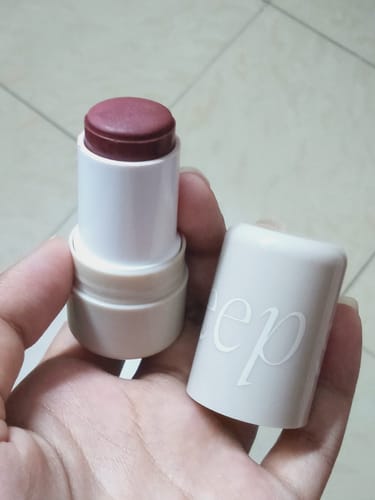 Customer photo review of VELVET FLUSH - Lip+Cheek Blush
