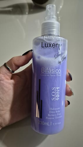 Reseña con foto de un cliente sobre Spray Bifásico 10 en 1 230 ml