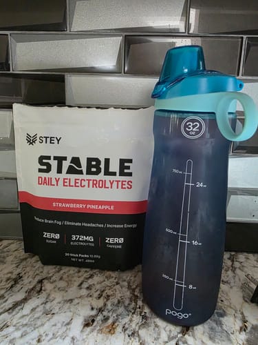 Customer photo review of STEY Stable Subscription