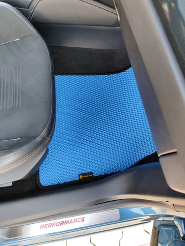 Jörg B. review of Auto Fußmatten nach Maß - Komplettset image 4 out of 4