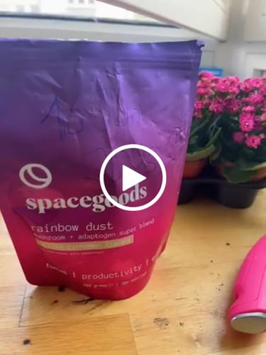 Customer video review of rainbow dust starter kit