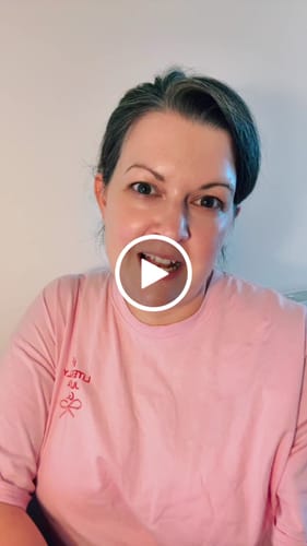 Customer video review of Pomegranate & Aloe Vera Body Wash 500ml /16.9 fl oz
