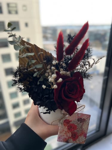 Customer photo review of XOXO Bloom