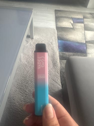 Customer photo review of Ghost® Pro 3500 - Puff Jetable / Vape Disposable 2% Nicotine