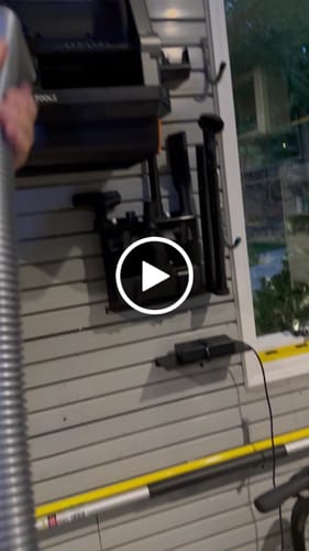 Customer video review of Grandstorm Retractable Vacuum Cleaner