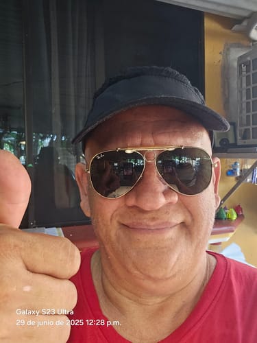 Customer photo review of Lentes De Sol Rb Piloto Shooter Rb3138n Dorado Verde