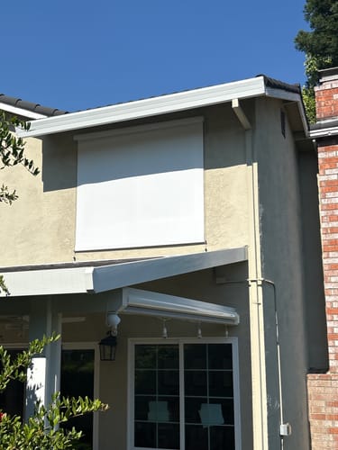 Customer photo review of SmartWings Motorized Outdoor Shades 1%/3%/5% Openness
