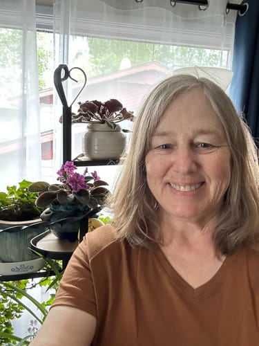 Customer photo review of Mia V Neck - Sahara Dust