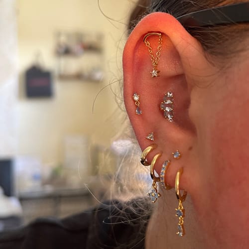 Customer photo review of Everyday Ear Party Baby Blue/Gold