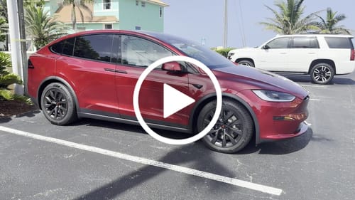 Customer video review of EVAAM® Original Standard Wheel Center Cap Kit for Tesla Model S/3/X/Y (2012-2025)