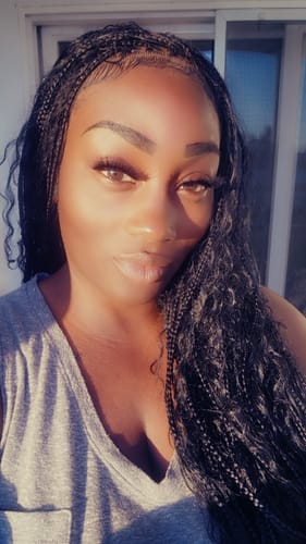 Customer photo review of BOHO Knotless Braided wig