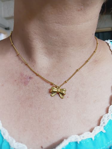 Customer photo review of Ribbon Pendant Necklace