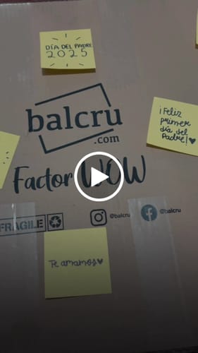 Customer video review of Paquete Cuadro Canvas y Toalla