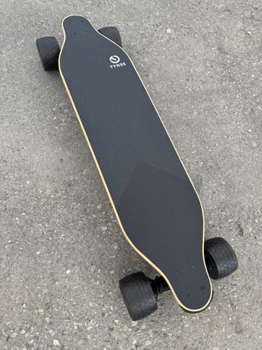 Customer photo review of Tynee® Ultra Hub Motor Electric Skateboard & Longboard