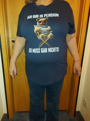 Customer photo review of PENSION TEDDY | Premium Shirt Unisex