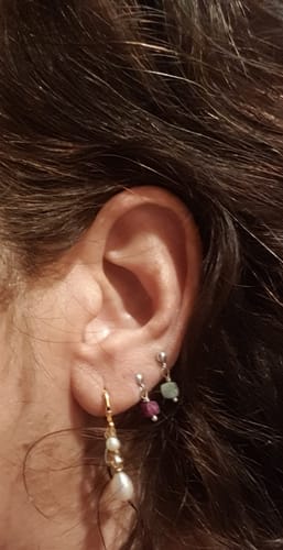 Customer photo review of עגיל אבן חן | Mini