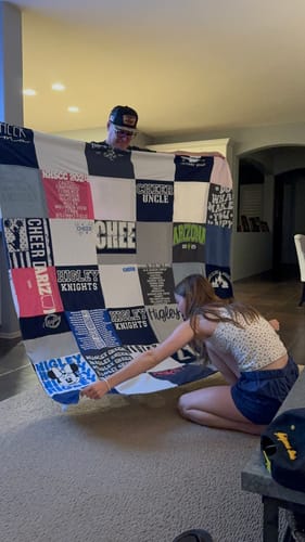 Customer photo review of Double Sided T-Shirt Quilt from Project Repat