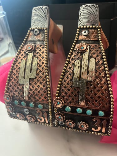 Customer photo review of Stirrups Style 12