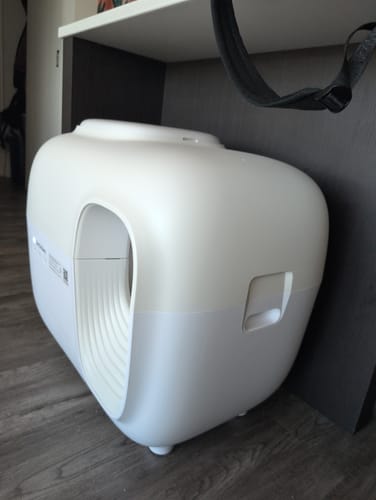 Customer photo review of Self-Cleaning Litter Box