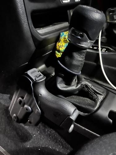 Customer photo review of JL/JLU UNIVERSAL ACCESSORY MOUNT