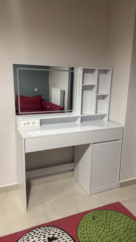 Customer photo review of Τραπέζι Μπουντουάρ Μακιγιάζ Tουαλέτας Κρεβατοκάμαρας 110εκ Καθρέφτης Με Ντουλάπι με Φωτισμό LED Ρυθμιζόμενο με Πρίζα και USB Θύρες RD-T634W01