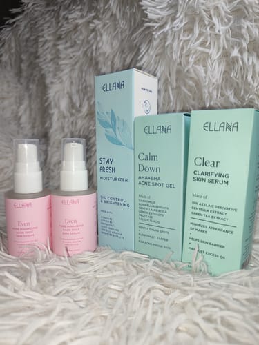 Customer photo review of Stay Fresh Moisturizer Controls Oil and Brightens