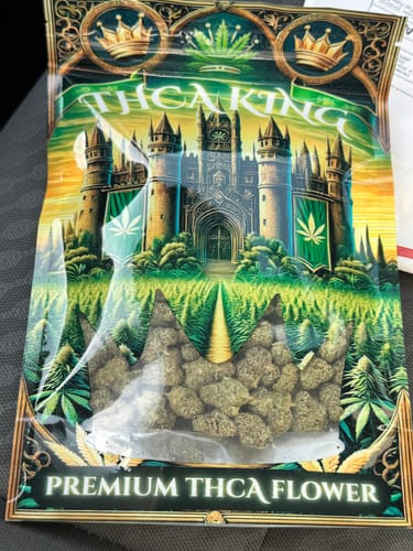 Customer photo review of Pink Warheads Indoor THCA