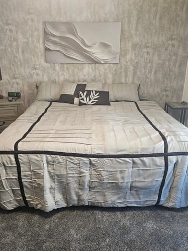 Customer photo review of Stormy Gray Minimalist Wall Art