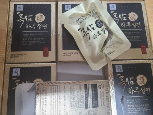 Customer photo review of Korean Black Ginseng Honey Sliced 200g