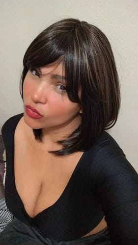 Customer photo review of Peruca Vicky Castanho Luzes com Franja