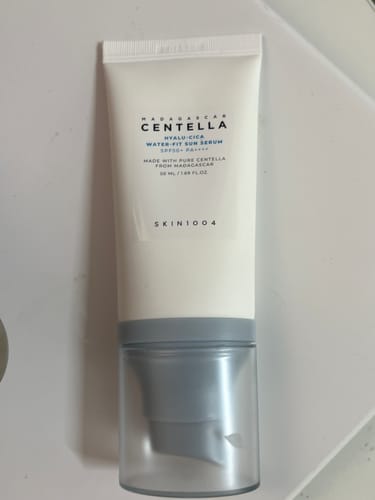 Customer photo review of سيرم الحماية من الشمس المائي هيالو-سنتيلا من سكين1004 - 50مل