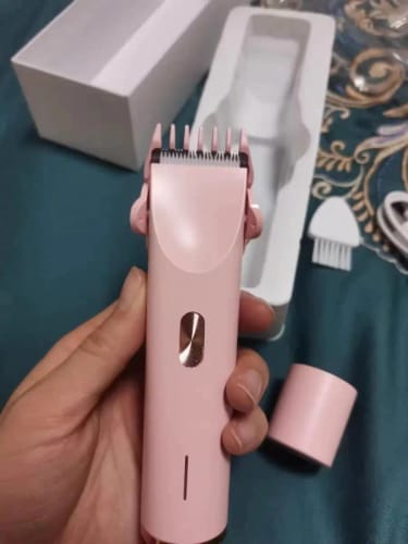 Customer photo review of Avalaine Trimmer 2.0