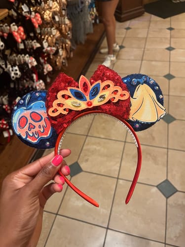 Customer photo review of Snow White Mickey Ears