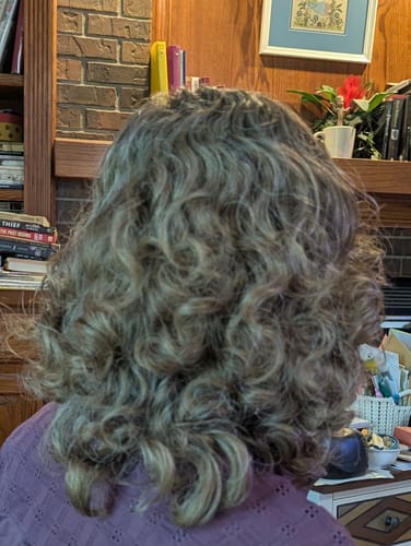 Customer photo review of RENEWING Shampoo