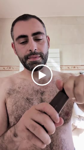 Customer video review of La Crème Jour SPF30 (TH3+) - Hydrate et protège