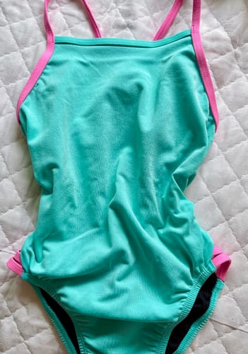 Kangmin review of ZAMBIA ONE PIECE || Sea Mist|Fairy Floss image 1 out of 1