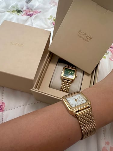 Customer photo review of Macy Gold Green