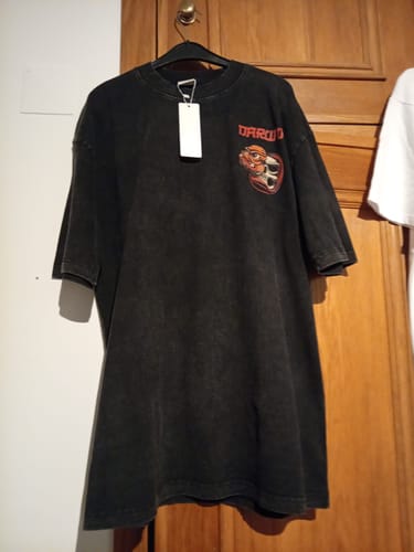 Customer photo review of Daruma Vintage T-Shirt