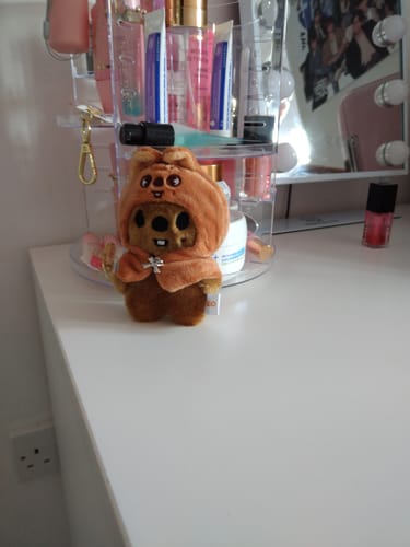 Customer photo review of Kpop Doll Magnetic Keychain